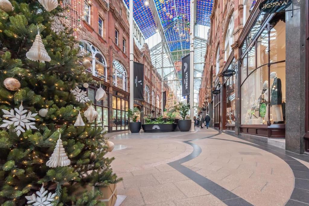Leed City Centre - Armley Wortley Leeds  Buitenkant foto